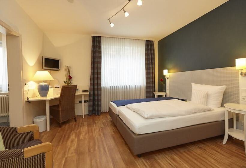 Номер Комфорт, Flair Hotel Zum Storchen