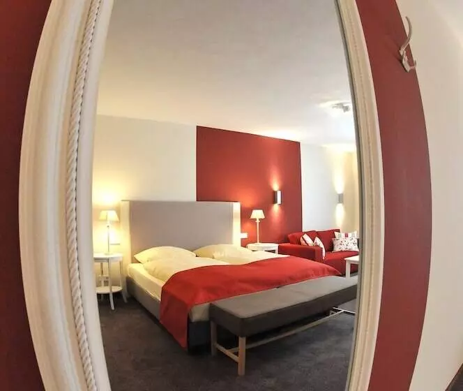 デラックススタジオ, Flair Hotel Zum Storchen