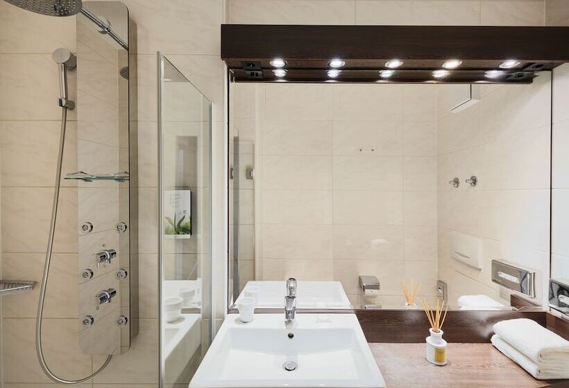 اتاق اکونومی, Living Hotel Am Deutschen Museum