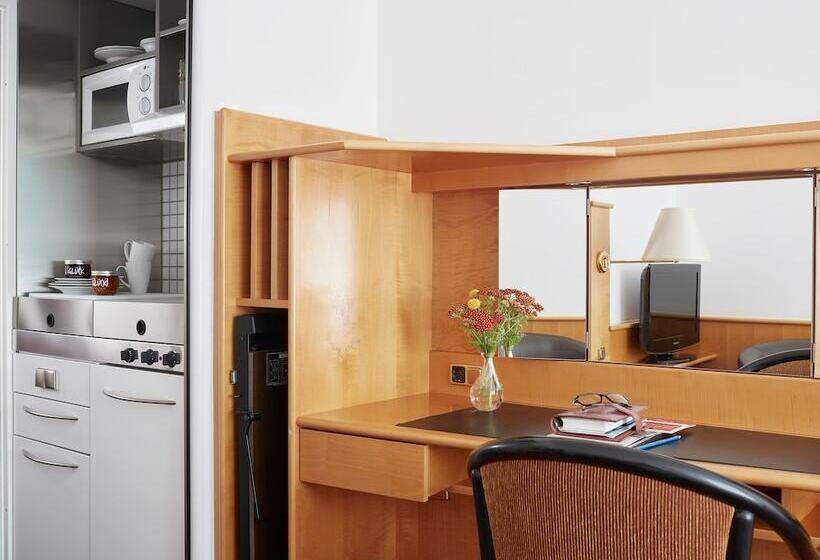 اتاق اکونومی, Living Hotel Am Deutschen Museum