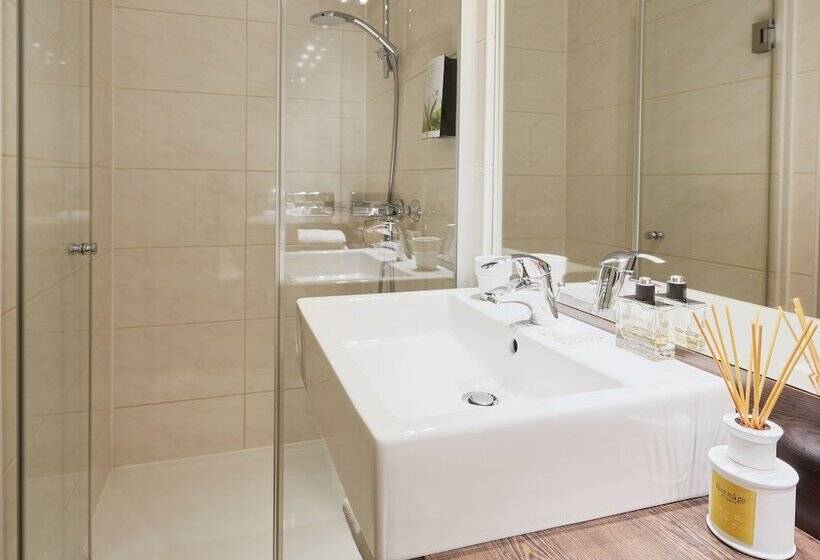 اتاق کلاس بیزنس, Living Hotel Am Deutschen Museum