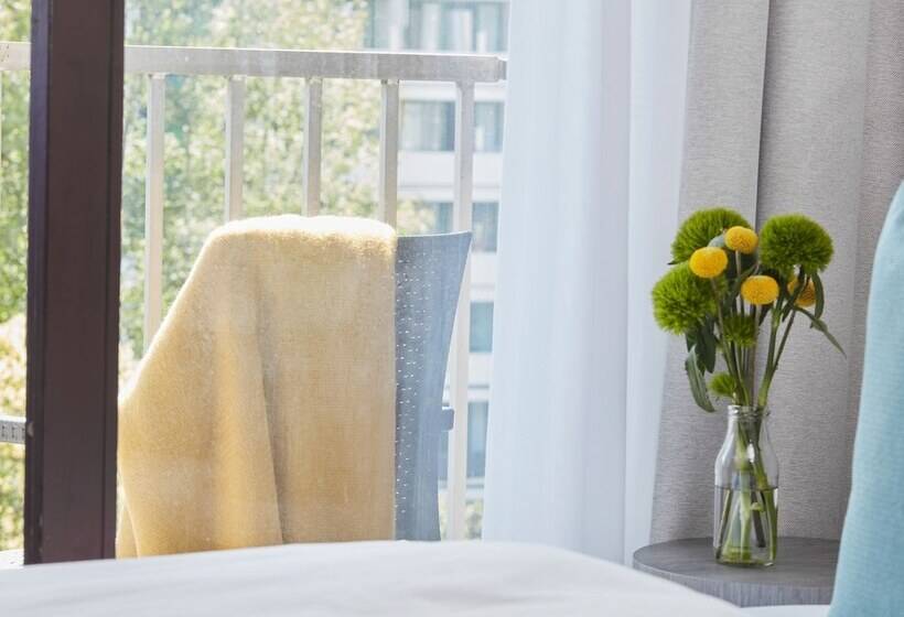 اتاق کلاس بیزنس, Living Hotel Am Deutschen Museum