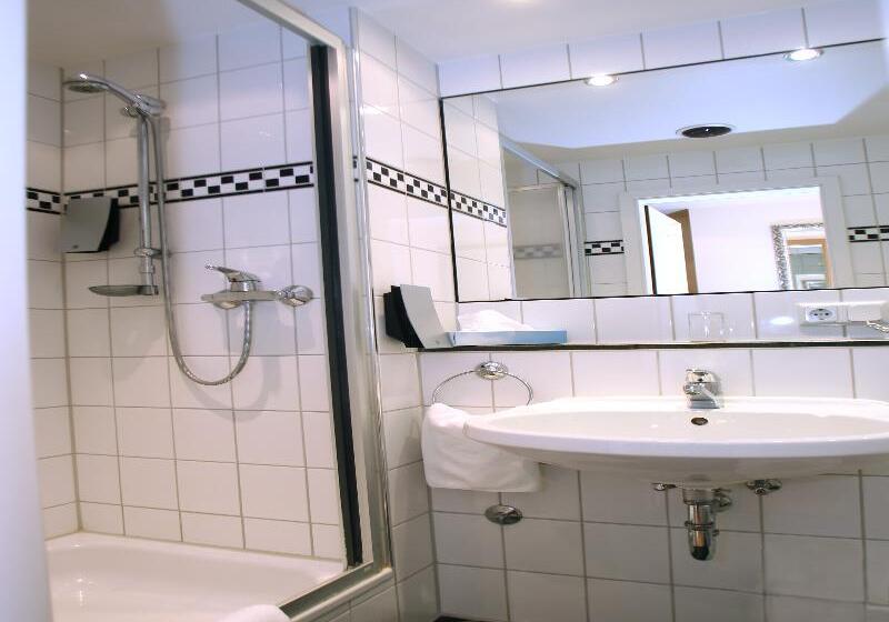 غرفة قياسية فردية, Memphis