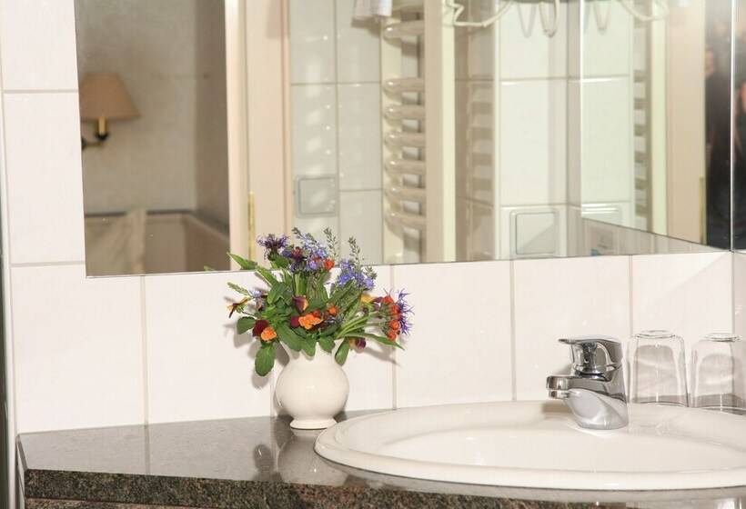 Номер Стандарт Индивидуальный, Glocke Weingut Und