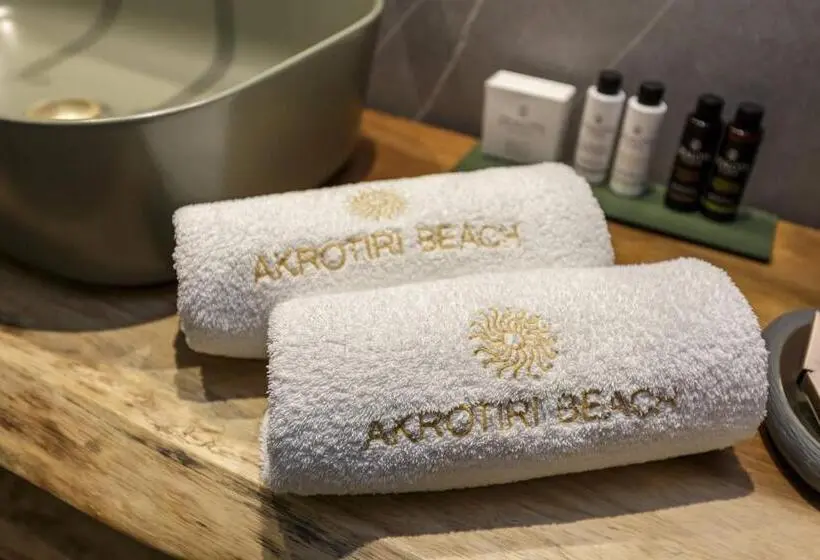 テラス付きスタンダードルーム, Akrotiri Beach Resort Hotel