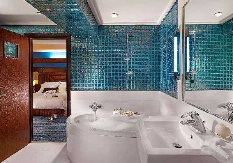 プレミアムルーム, Crowne Plaza Athens City Centre, An Ihg