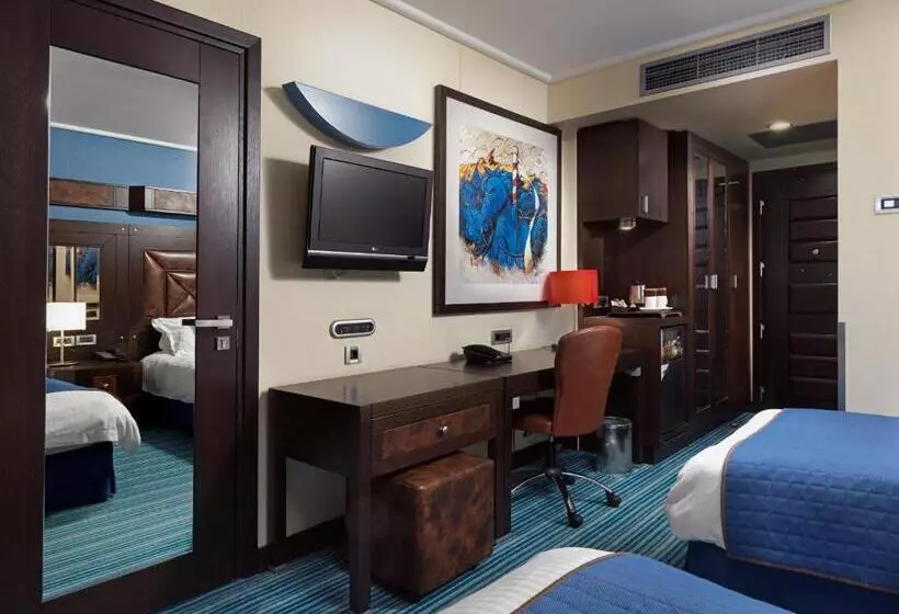 ファミリールーム, Crowne Plaza Athens City Centre, An Ihg