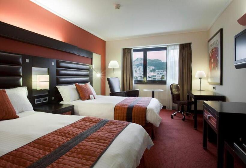 패밀리 룸, Crowne Plaza Athens City Centre, An Ihg