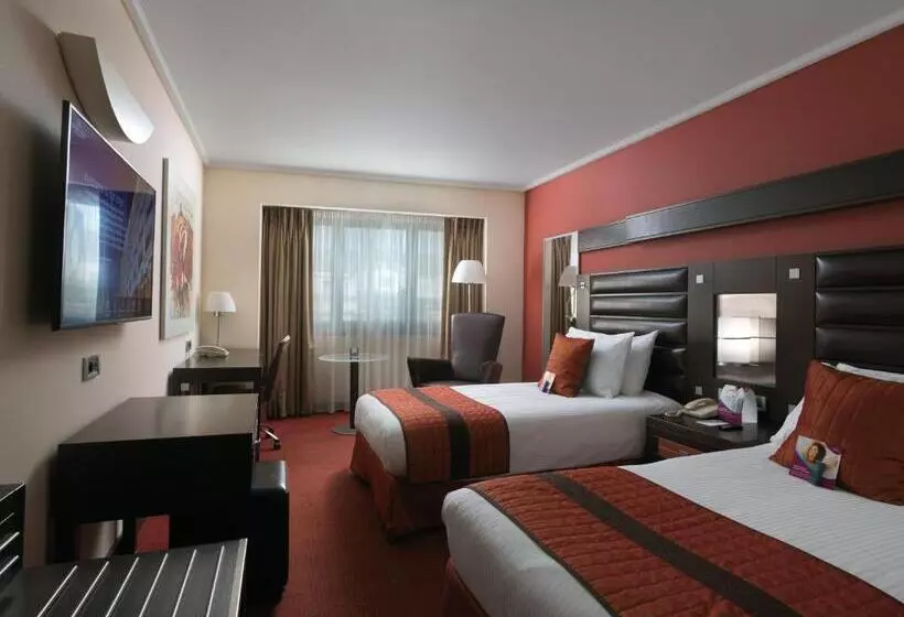 ファミリールーム, Crowne Plaza Athens City Centre, An Ihg