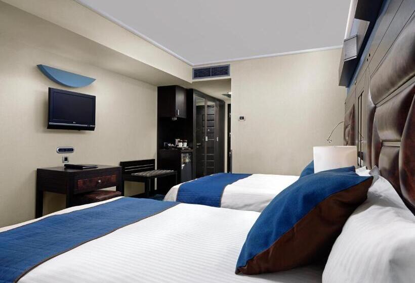 Номер Премиум, Crowne Plaza Athens City Centre, An Ihg