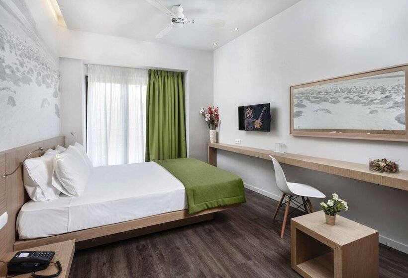 エコノミールーム, Kriti