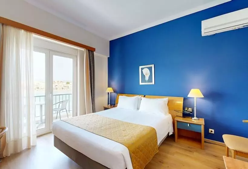 Chambre Supérieure Vue Mer, Lucy