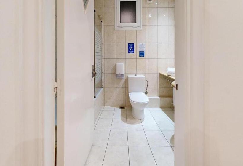 Standard Connecting Room, Lucy