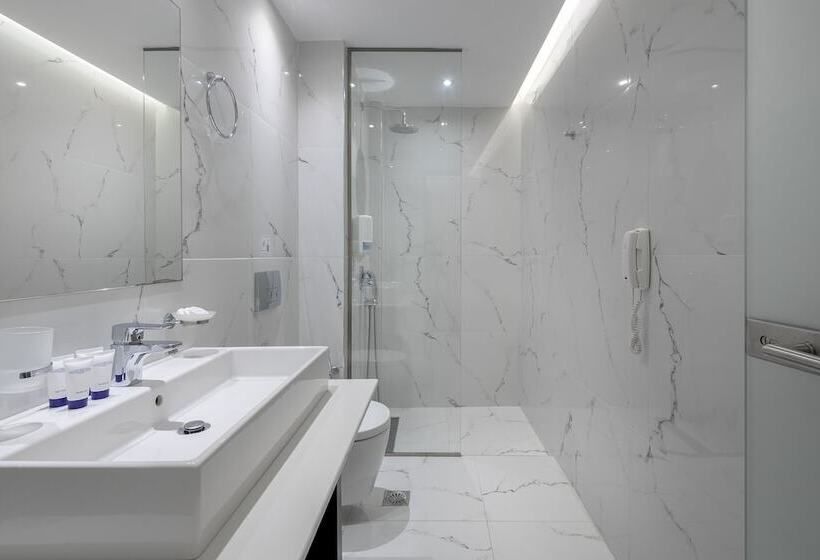 Номер Стандарт Трехместный, Oceanis Park