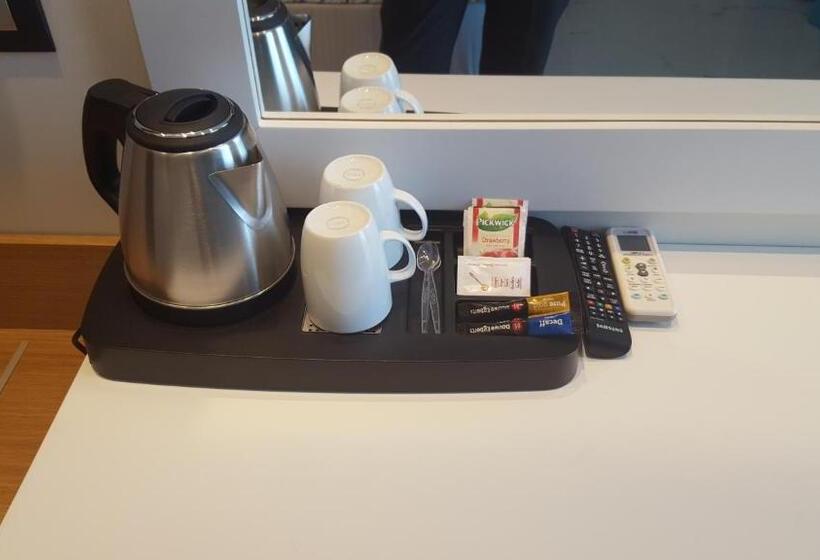 غرفة قياسية فردية, Oceanis Park