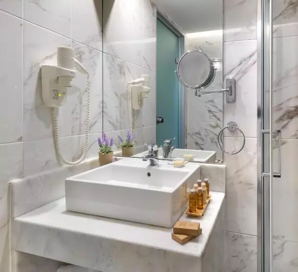اتاق سوپریور با تخت بزرگ, Mercure Rhodes Alexia Hotel & Spa