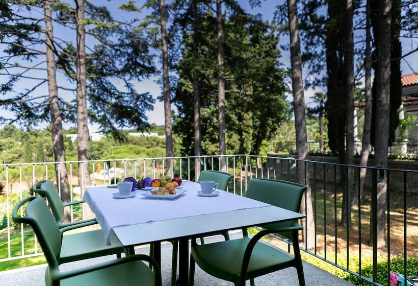 سوییت جونیور لوکس, Laguna Deluxe  Terme Krka