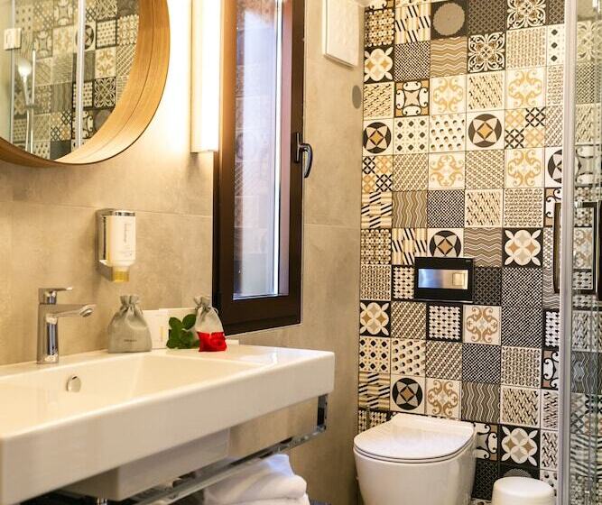 سوییت خانوادگی, Laguna Deluxe  Terme Krka