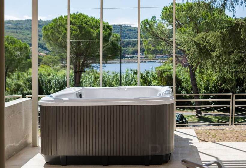 سوییت جونیور سوپریور, Laguna Deluxe  Terme Krka