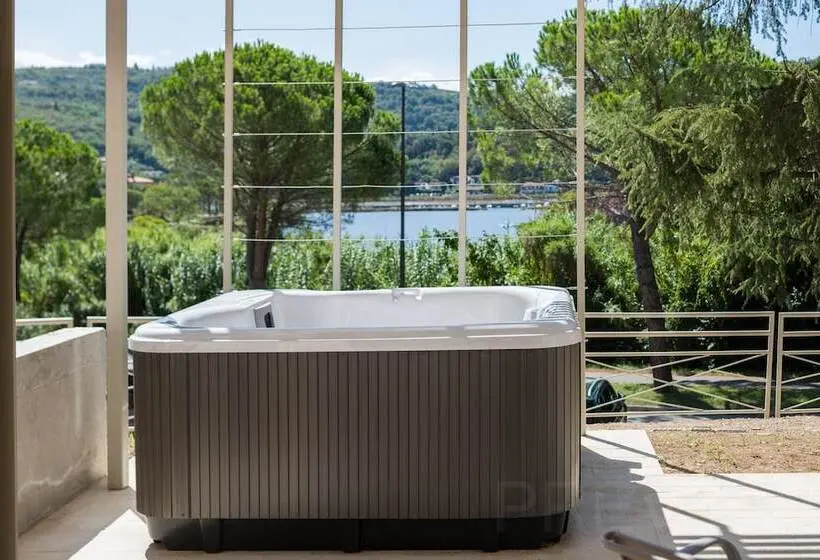 سوییت جونیور سوپریور, Laguna Deluxe  Terme Krka