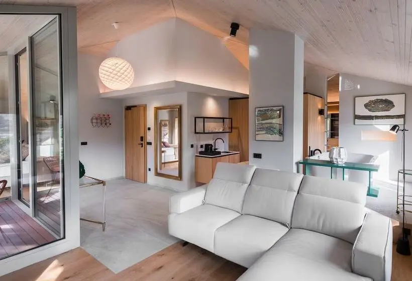 سوئیت پنت هاوس, Laguna Deluxe  Terme Krka