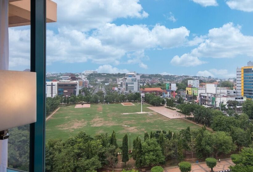 带1个卧室的豪华公寓, Ciputra Semarang Managed By Swiss Belhotel International