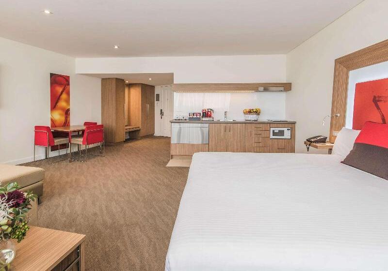 غرفة سوبيريور, Elmi Surabaya