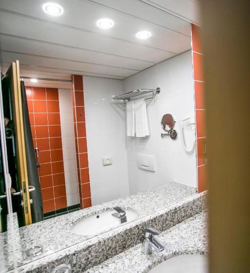 标准工作室带阳台, Lotus Therme Hotel & Spa