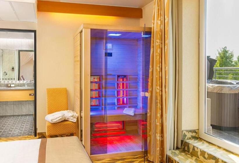 デラックススタジオ, Lotus Therme Hotel & Spa