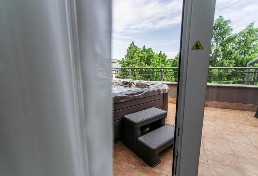 豪华套房, Lotus Therme Hotel & Spa