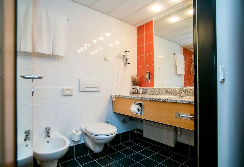 标准间带阳台, Lotus Therme Hotel & Spa