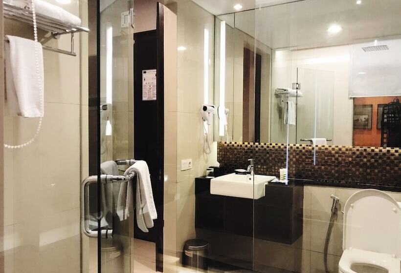 غرفة ديلوكس, Mercure Surabaya
