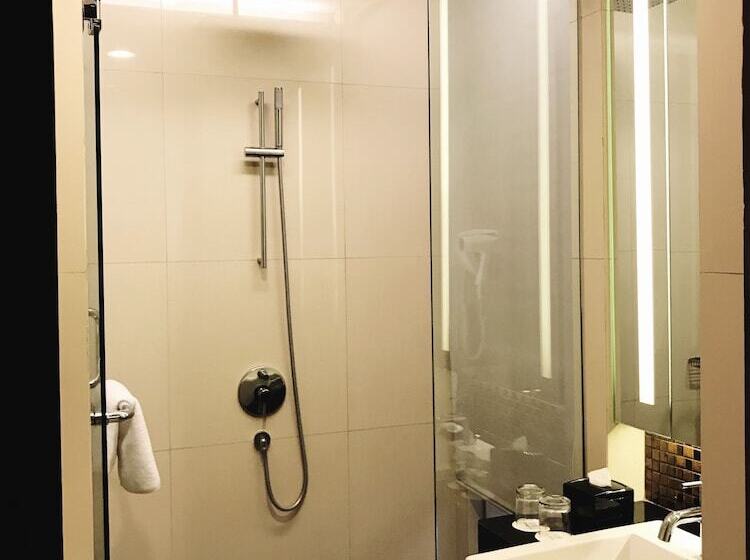 اتاق سوپریور, Mercure Surabaya