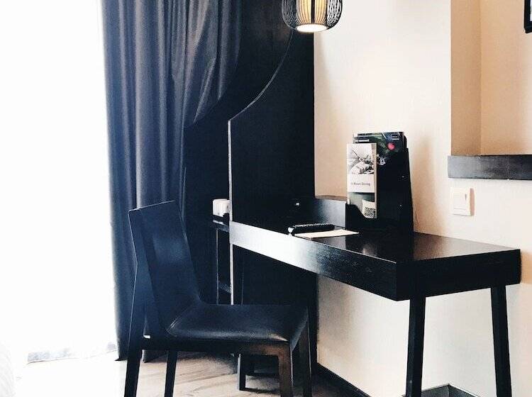 غرفة سوبيريور, Mercure Surabaya