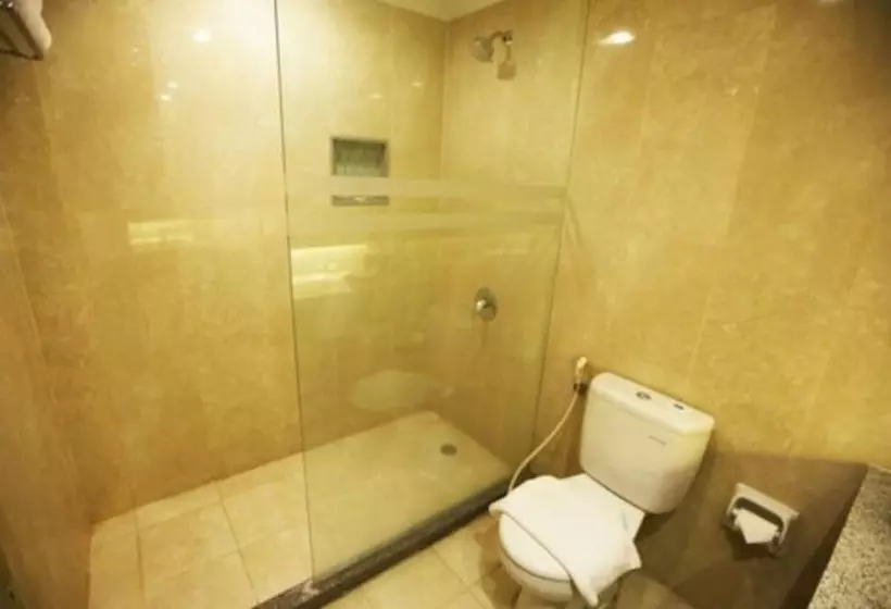 اتاق لوکس, New Saphir Yogyakarta