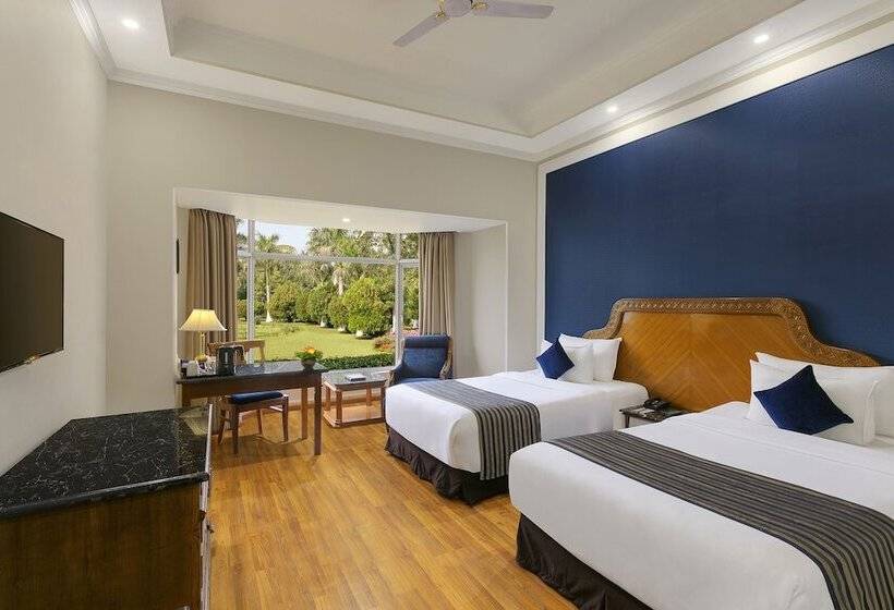 غرفة ديلوكس, Ramada Khajuraho