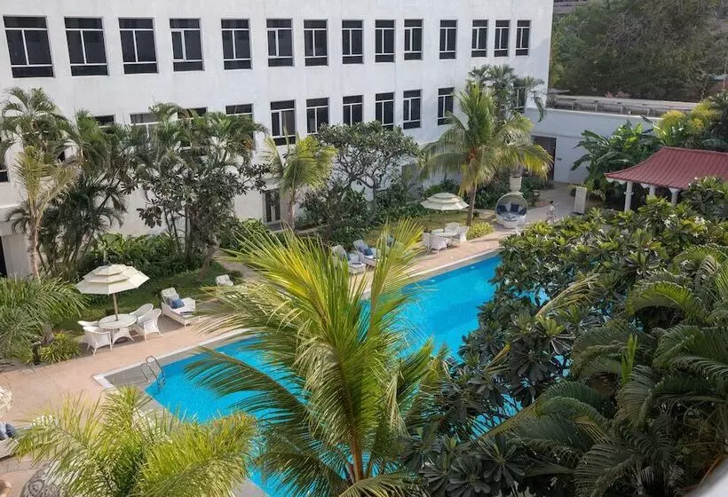 エクゼクティブスイート, Taj Connemara, Chennai