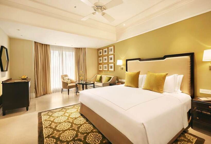 Номер Deluxe, Taj Connemara, Chennai