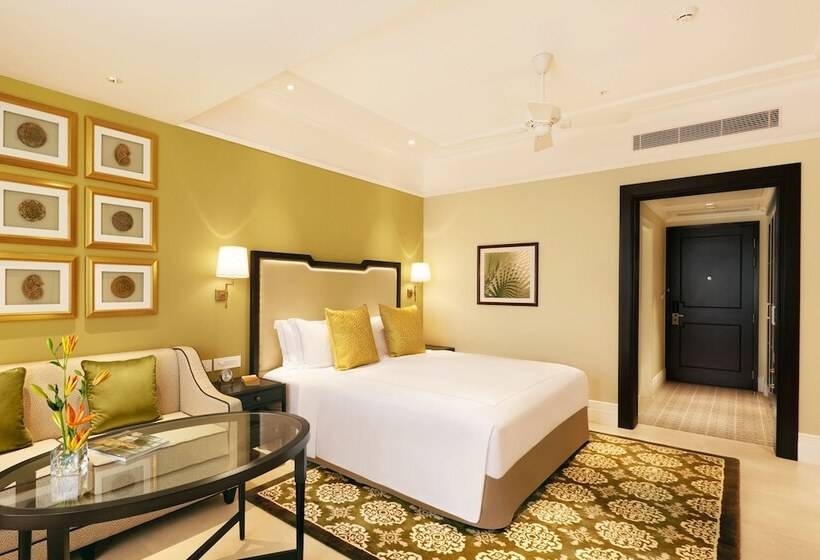 Номер Deluxe, Taj Connemara, Chennai