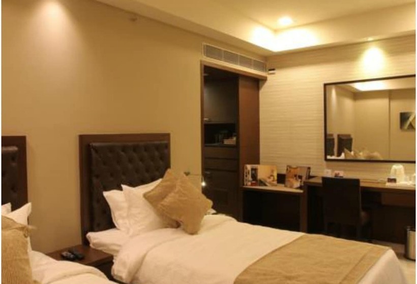 غرفة سوبيريور, Peerless Hotel Kolkata