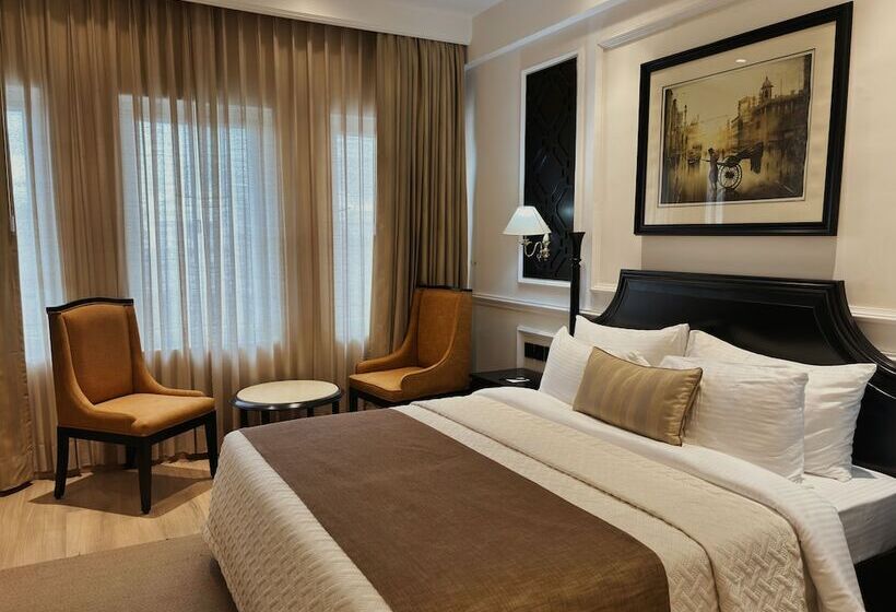 غرفة كلوب, Peerless Hotel Kolkata