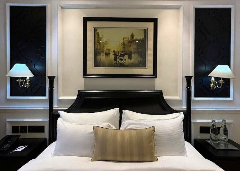 غرفة كلوب, Peerless Hotel Kolkata
