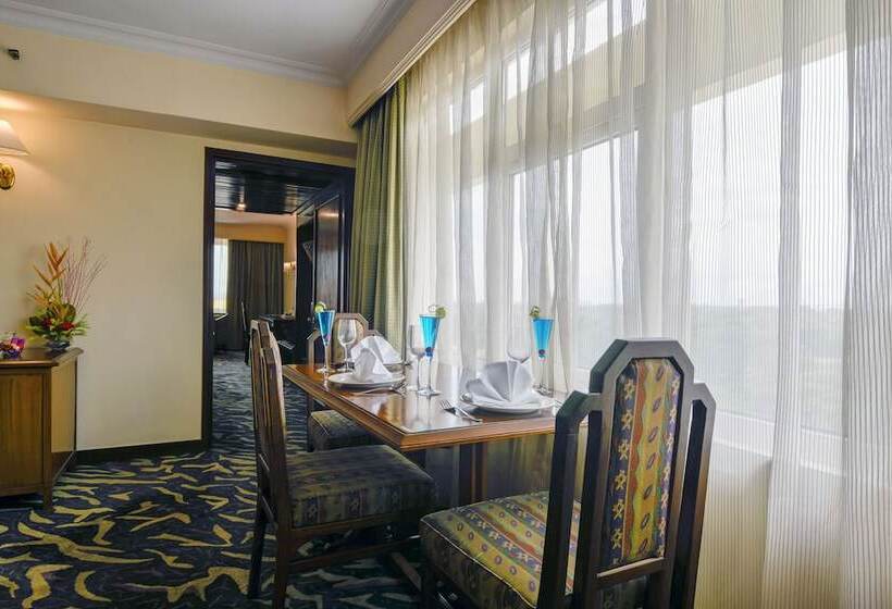 جناح, Peerless Hotel Kolkata