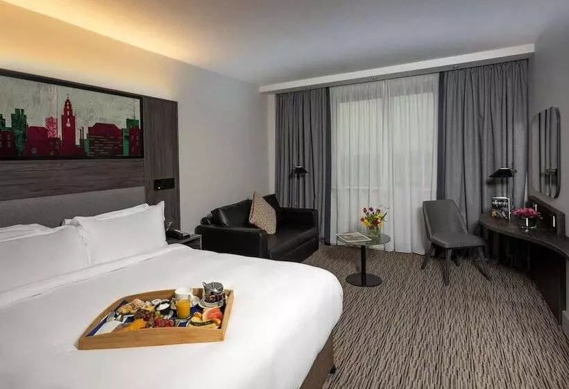 اتاق خانوادگی, Radisson Blu Hotel Dublin Airport