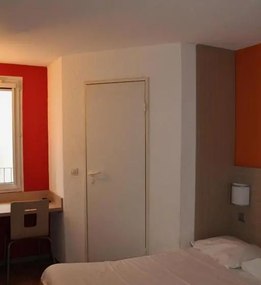 スタンダードルーム, Fasthotel Montereau   Esmans