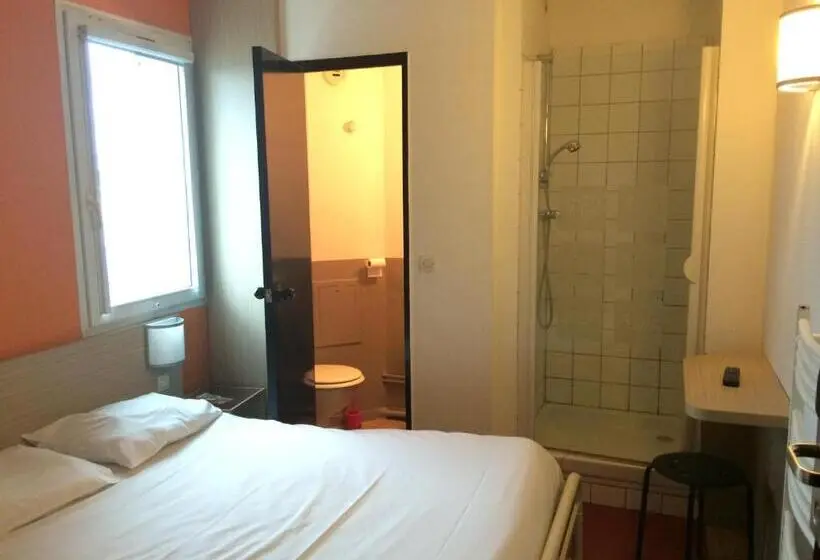 スタンダードルーム, Fasthotel Montereau   Esmans