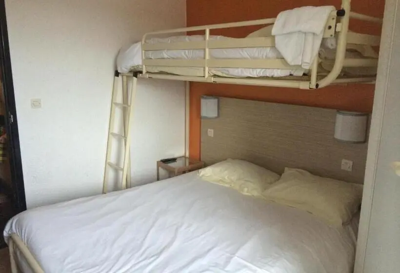 スタンダードトリプルルーム, Fasthotel Montereau   Esmans