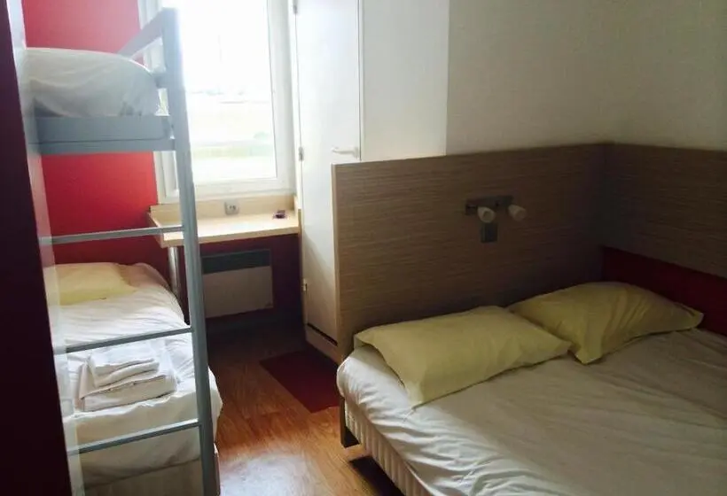スタンダード４人部屋, Fasthotel Montereau   Esmans