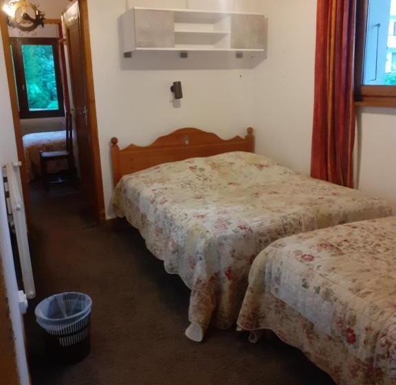 四人标准间, Hôtel La Bergerie