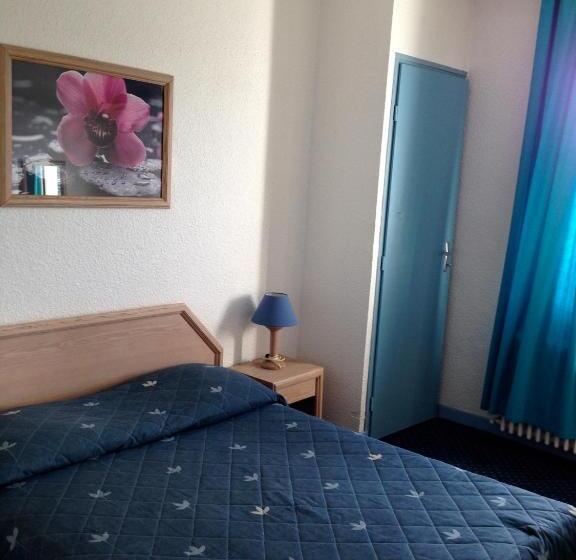 Номер Стандарт, Hôtel De La Poste